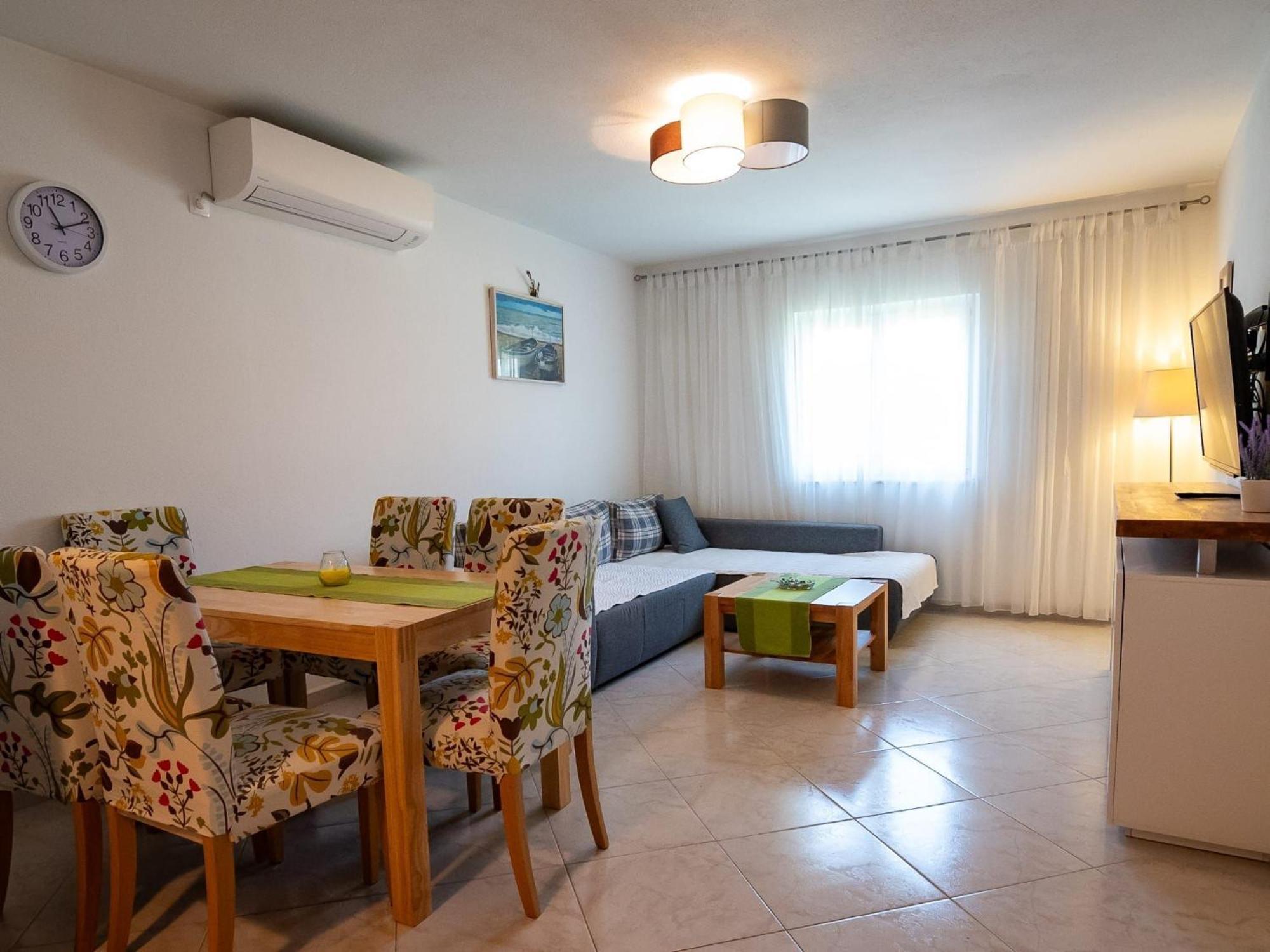 Apartments Kaja Постира Экстерьер фото